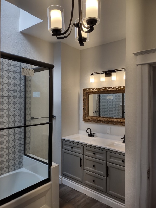 New Bath Double Vanity - 902 Inca St Apartamentos Unidad 902