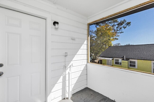 Photo - Bright & Updated 2BR Top Unit Duplex | White Kitchen & Stainless Appliances in Saint Petersburg