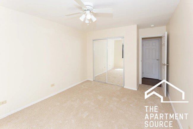 Photo - 1644 W Sherwin Ave Unit 1A