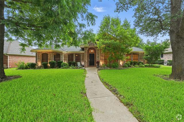 Building Photo - 211 Sendero Dr Rental