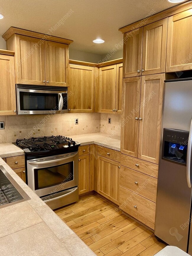 Photo - 3-BR Craftsman Home in NW Bend- Boyd Acres