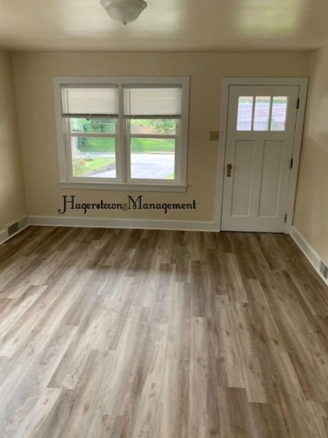 Photo - North End Single Family Home