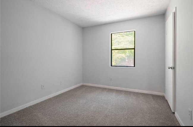 Photo - 1281 Sugarwood Ln