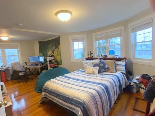 Photo - 521 Main St Unidad 1