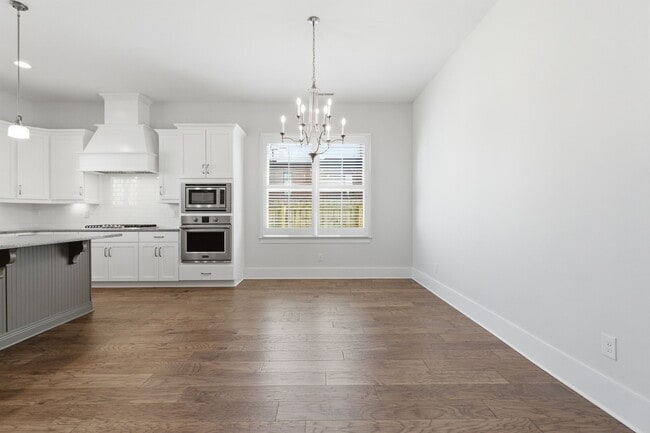 Photo - 1926A Castleman Dr