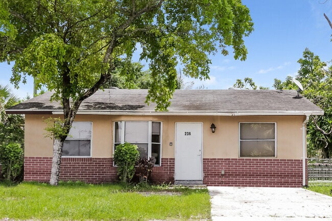 Building Photo - 236 Sunbeam Ave Rental
