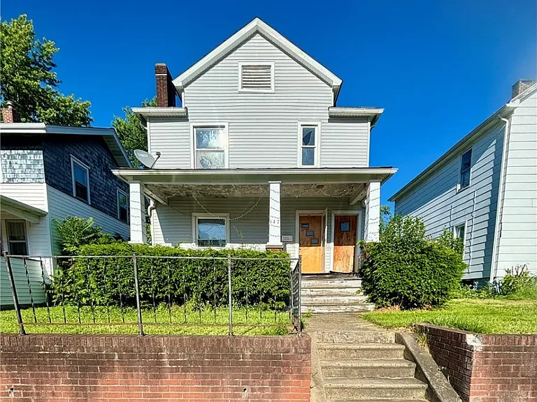 Photo - 647 Spruce Ave Apartment Unit 101