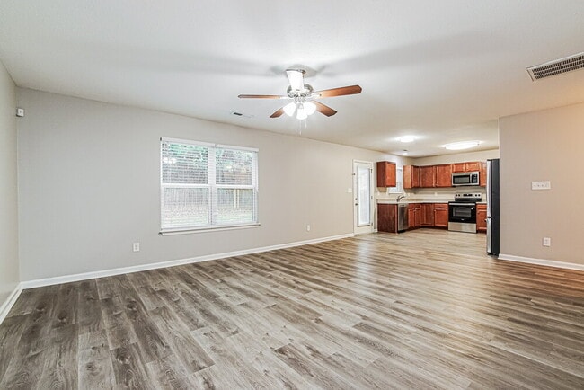 Photo - 442 Randolph Dr