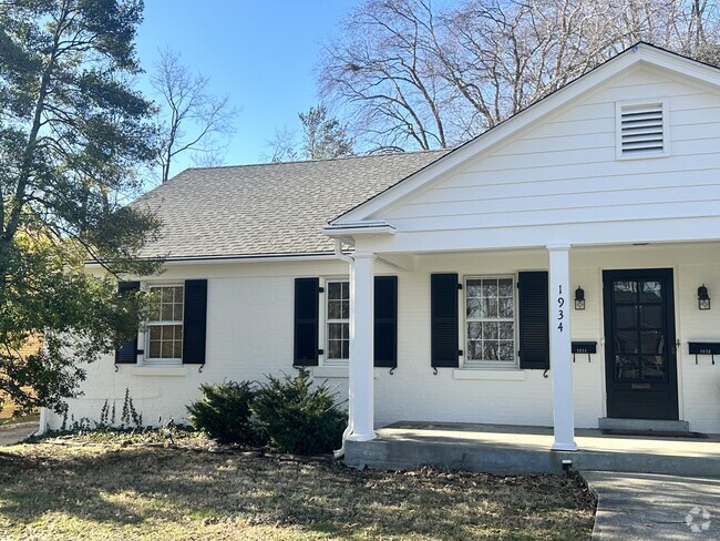 Building Photo - 1934 Fontaine Rd Rental