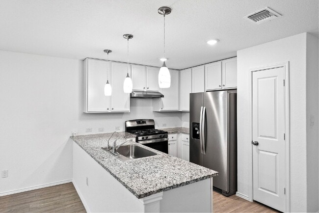 Spacious Single Story Retreat with Modern Finishes, Open Living, and a Backyard Made for Everyday...