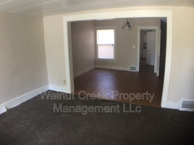 Photo - 2105 E 31st St Unit 2105