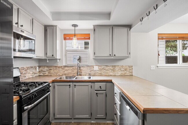 Photo - Move-In Ready Townhome next to St. Charles Unit #11
