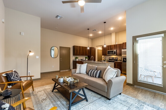 2BR, 1BA - 933SF - Living Room