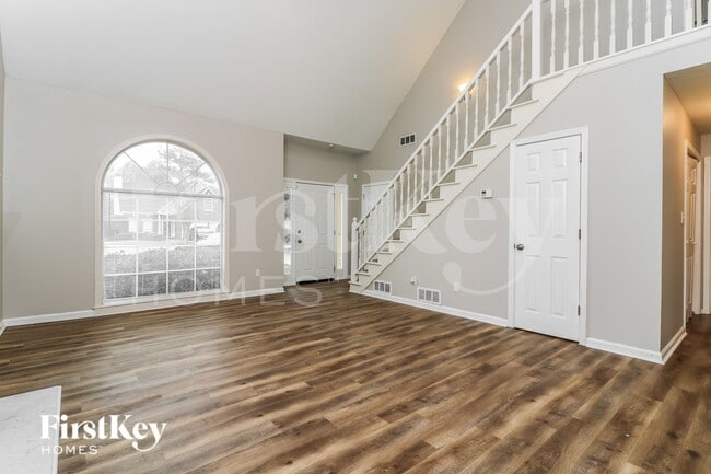 Photo - 5001 Rose Ct SE