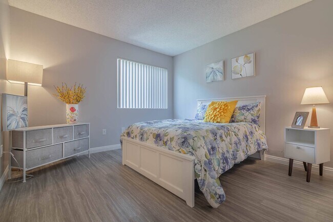 Sage Canyon Apartments
