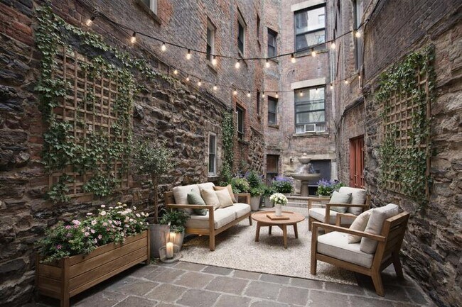 Photo - 326 E 35th St Unit A