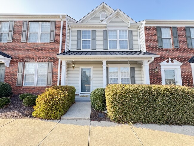 Building Photo - 226 Gr-Pd-51