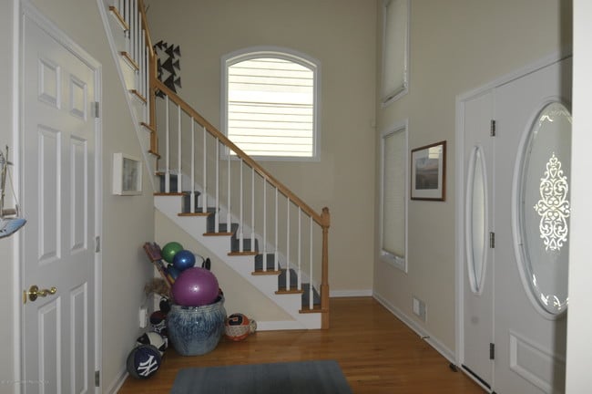 Photo - 1619 Ocean Ave