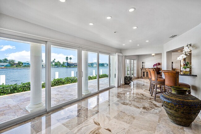 Photo - 66 Harbour Dr N