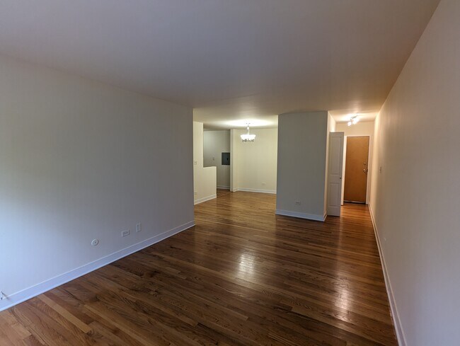 Photo - 618 W Wrightwood Ave Unit 625-508