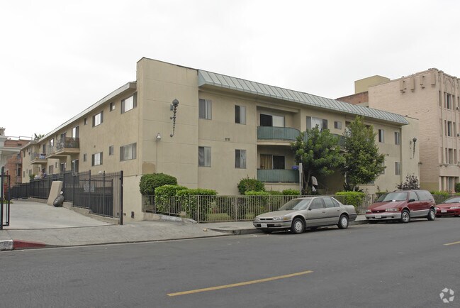 252 S Mariposa Ave - 252 S Mariposa Ave Apartments