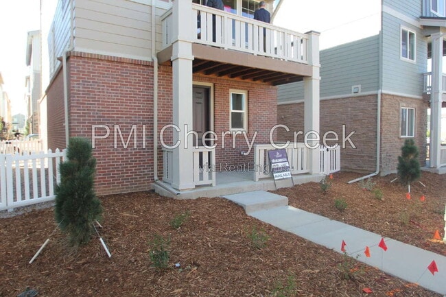 12871 E Caspian Pl