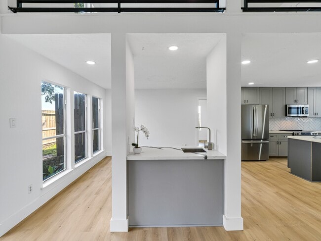 Photo - 1306 Briarmead Dr