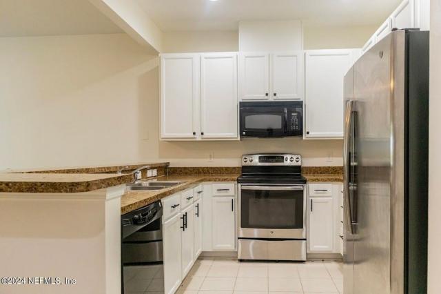 Photo - 2 bedroom in Jacksonville FL 32258