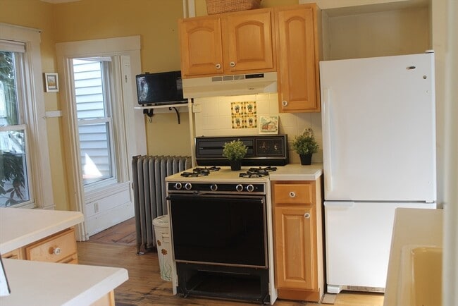 Photo - 112 Cottage St