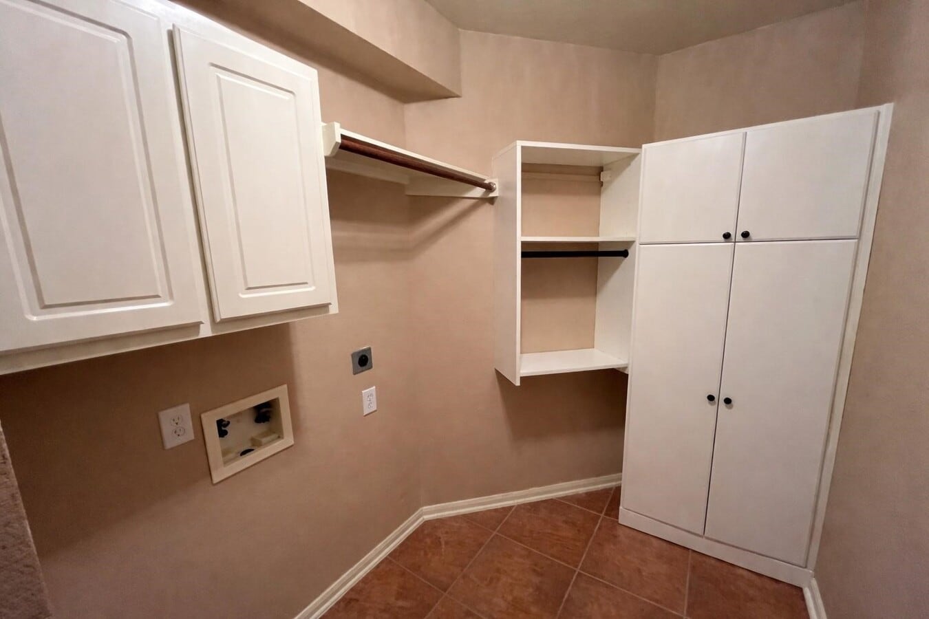 Photo - 30 S Rambling Ridge Pl