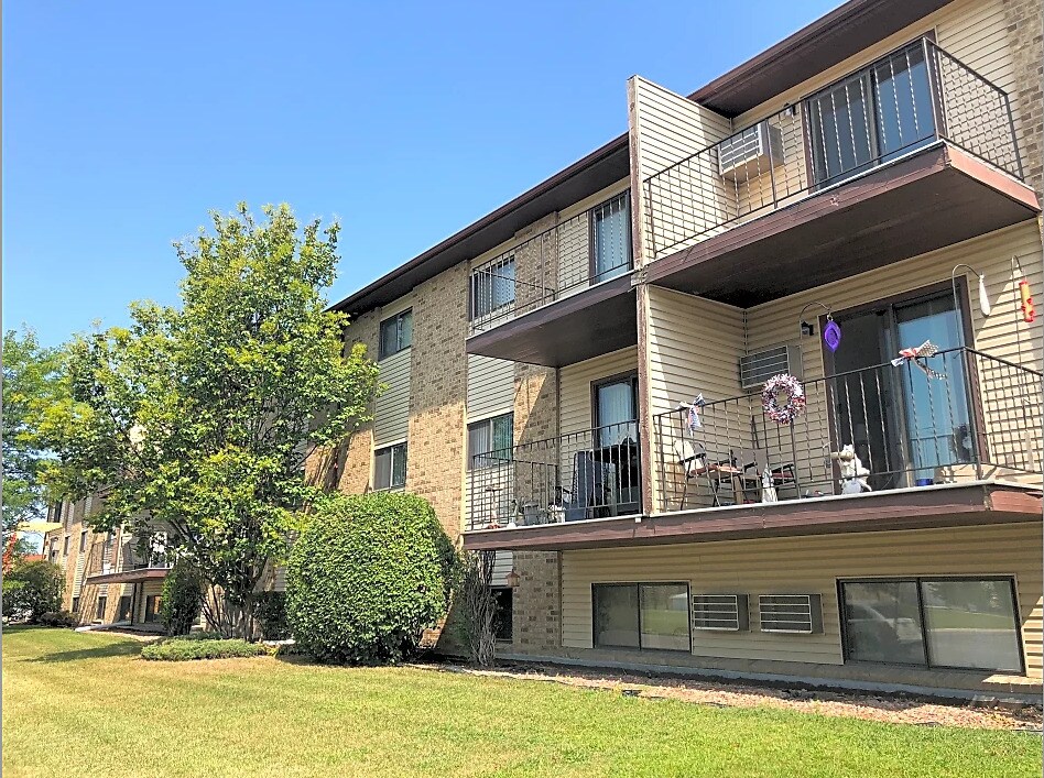edgewood court apartments for rent in fargo nd forrent com