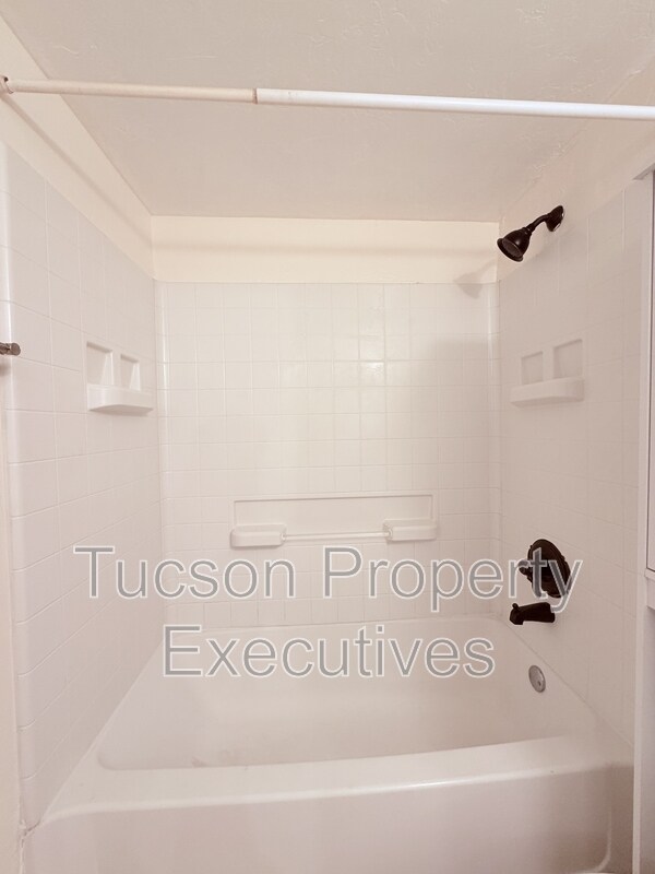 Photo - 455 W Kelso St Unit #232