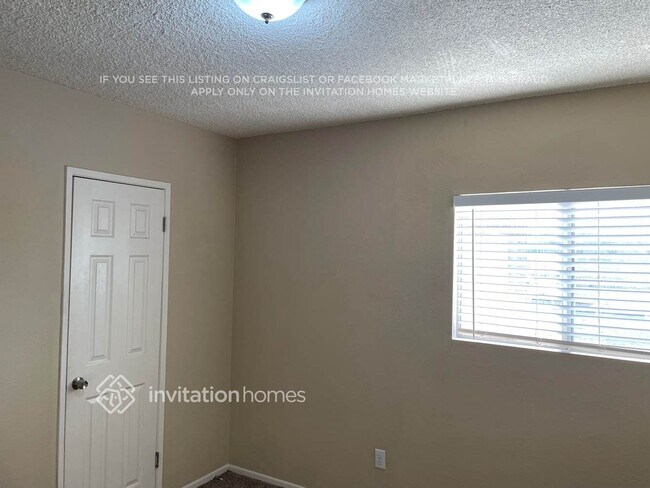 Photo - 11961 Hubbard St