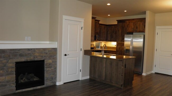 Photo - 20801 NE Sierra Dr