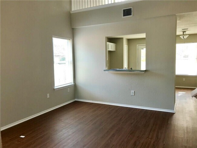 Photo - 1251 Pine Portage Loop