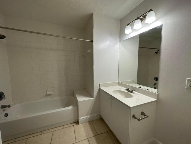 Photo - 1203 Town Center Dr