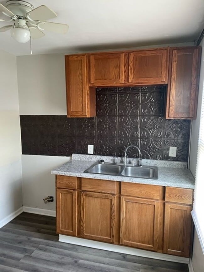 Photo - Cozy Two Bedroom! Available Now! Section 8 Welcomed