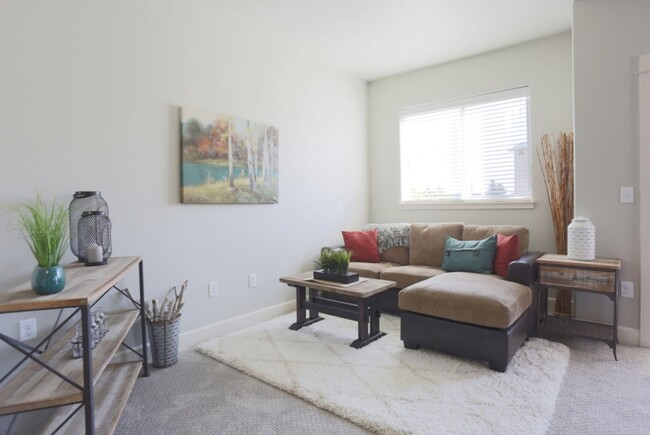 Photo - The Summit @ Red Leaf