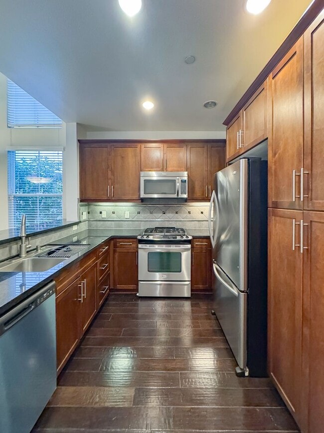 Photo - Beautiful 2bd 2bath Luxury Apartment in Torrance