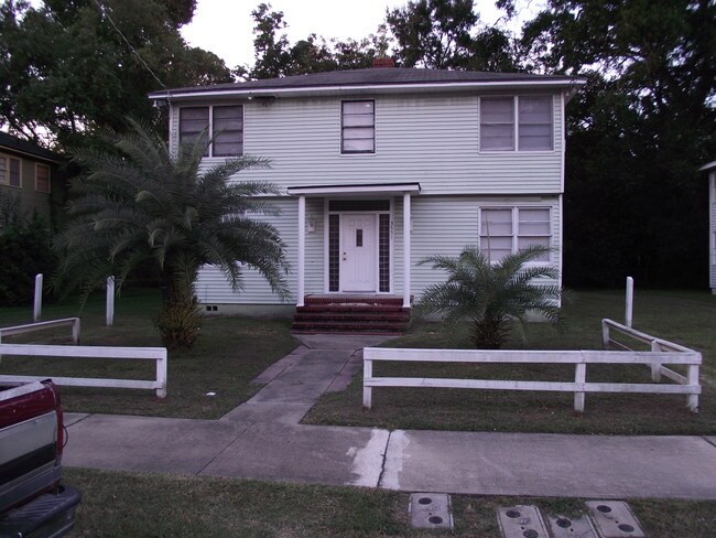 3551 Post Street - 3551 Post St Unidad 2