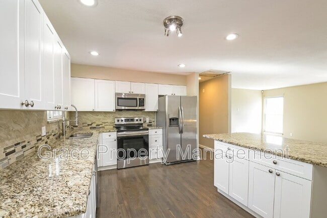 Photo - 1557 S Salida Way