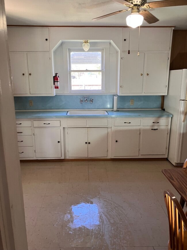 Photo - 602 3rd St Unit Apt 1