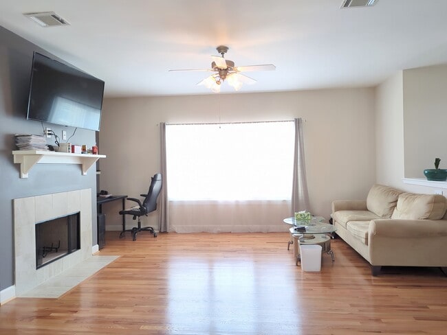 Photo - 11603 Main Spruce Dr