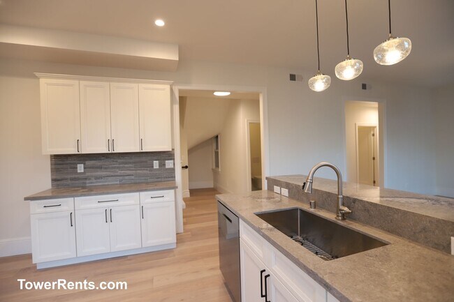 Photo - 306-308 Church St. Unit 306