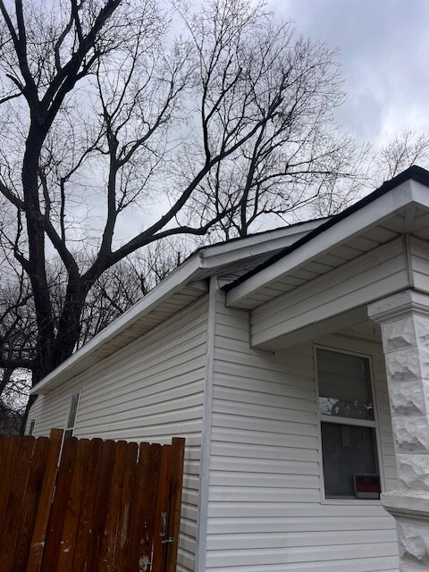 Photo - 2329 W Lee St