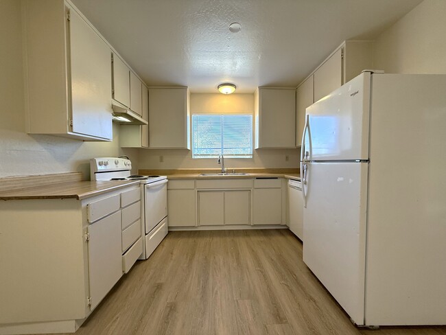 1505 West 3rd Street (K)