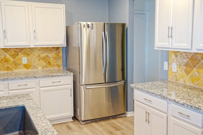 Photo - 3854 Clobourne Crossing Ln