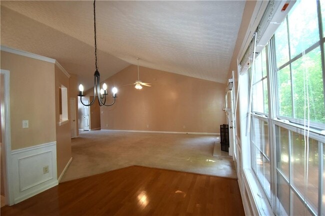 Photo - 1240 Brisbane Dr