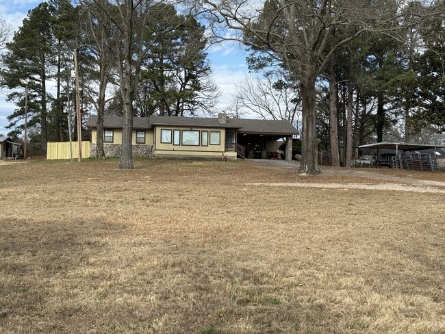210 Worthey Trail