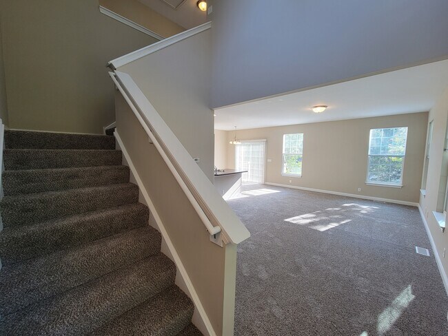 Photo - 63 Melrose Ct